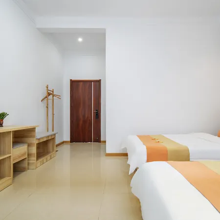 Jiaxin Holiday Hotel (Yishui Lake Taihang Water Town)