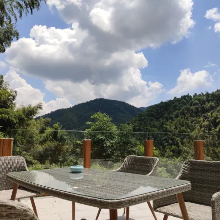 Shan You Shan Mei Ling Mountain Abode