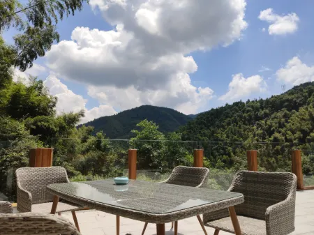 Shan You Shan Mei Ling Mountain Abode Отели рядом с достопримечательностью «Jiangxi Ming and Qing Ancient Dwelling Expo Park»