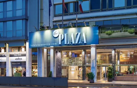 梅斯特廣場酒店