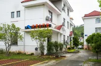 Taining Shangqinggu Homestay Inn Hotels near Taining Geological Museum