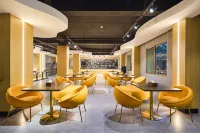 Vyluk Hotel (Xiangshan Wanda Plaza)