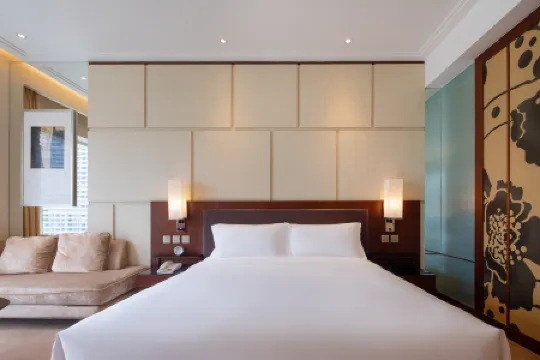 New World Dalian Hotel