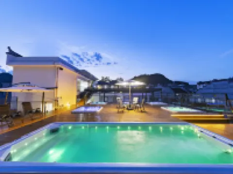 Shiercheng·Pushangxian Inn (Furong Town Great Waterfall) Hôtels à : Yongshun