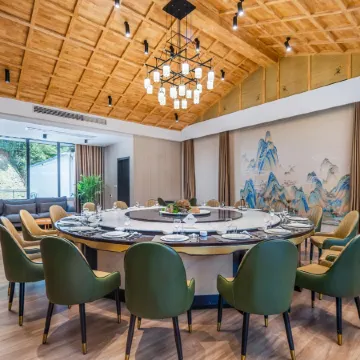 Mineral Romance Resort Hotel