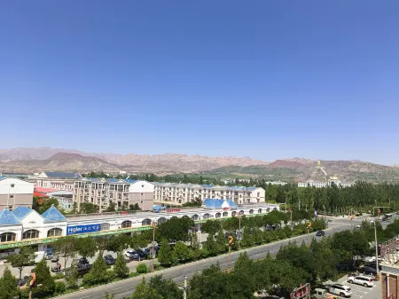 Bilan Business Hotel Отели в г. Урад-Хоуци