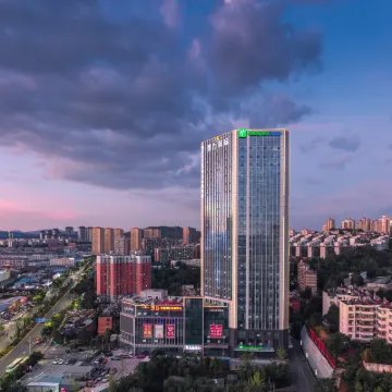 Holiday Inn Express KUNMING PANLONG by IHG Hotels near Jindian Scenic Area