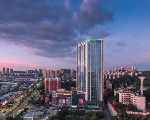 Holiday Inn Express KUNMING PANLONG by IHG Hotels near Guandu