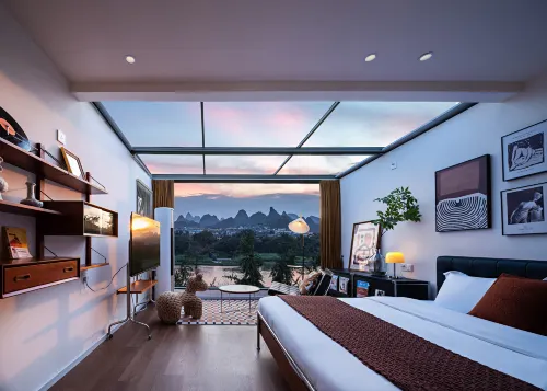 Yinian Designer Jiangjing Yisu (Guilin Liangjiang Sihu Elephant Trunk Hill Branch)