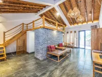 Aoshan stone house โรงแรมในไท่ไป่