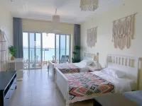Flower Rooftop Guesthouse - อ่างจากุชชี่