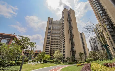 Jizhu Holiday Apartment (Chengmai Software Park)