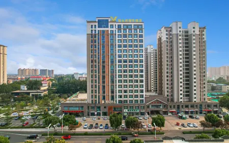 Vienna International Hotel (Dongying Guangrao Sunwu Road) Отели рядом с достопримечательностью «Dongying Vocational College of Science and Technology (New Campus)»