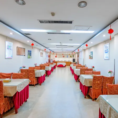 GreenTree Inn Jining Wenshang Baoxiang Temple Express Hotel