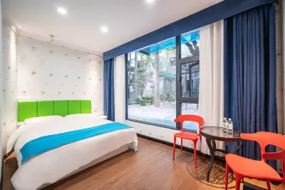 Hongyuan Hotel (Chongqing Shapingba Three Gorges Plaza) Hotel in zona Chongqing University Gymnasium