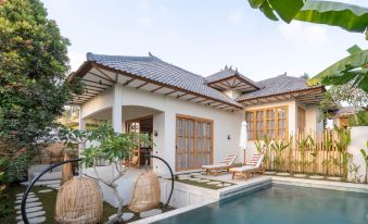 Semiramida Villa by EVDEkimi – elegant 2BD w/pool, open-air bath, patio - Long stay extras