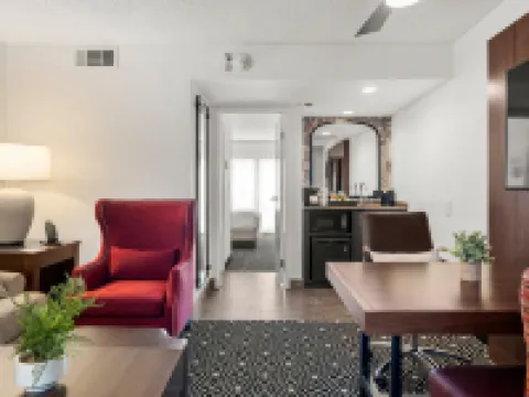 Embassy Suites by Hilton Los Angeles International Airport South Hotels in El Segundo