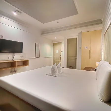 S and M Hotel - Mandaue