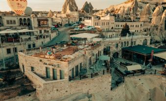 Şah Saray Cave Suites Halal Hotel