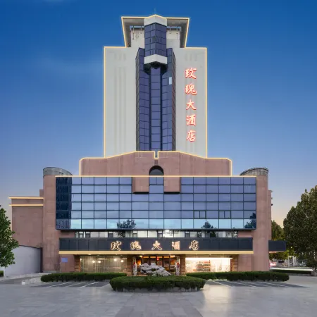 Rose Hotel