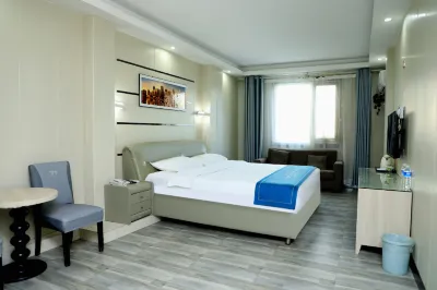 Super 8 Hotel (Xiao Jin Street) Hotels near Xiaoxian North Railway Station