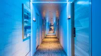 Chengbai E-sports Hotel (Xinyang Xintiandi Life Plaza) - Esports