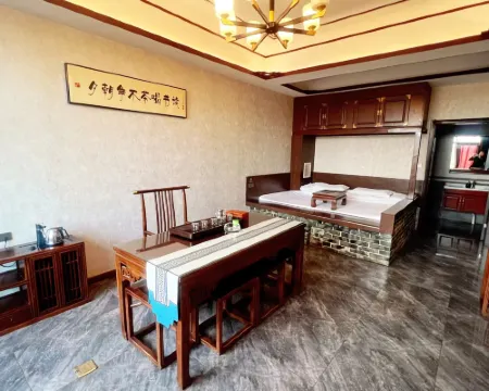 Yaotou Impression Homestay Hotels in Baishui
