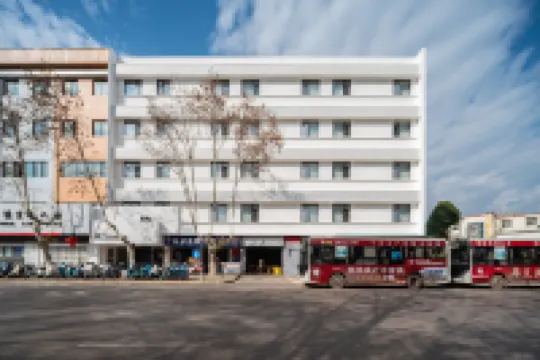 Huaxi Hongta Avenue Nguyen Park Branch