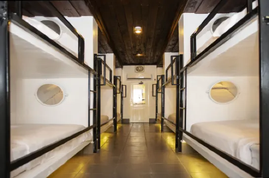 MAD Monkey Luang Prabang