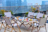 Lanting Garden Hotel (Honggutan Wanda Plaza)
