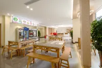 Chenli City Outside Homestay (Wudang Mountains Scenic Area Ticket Office)