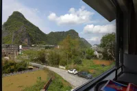 Yingyue Riverside Boutique Homestay