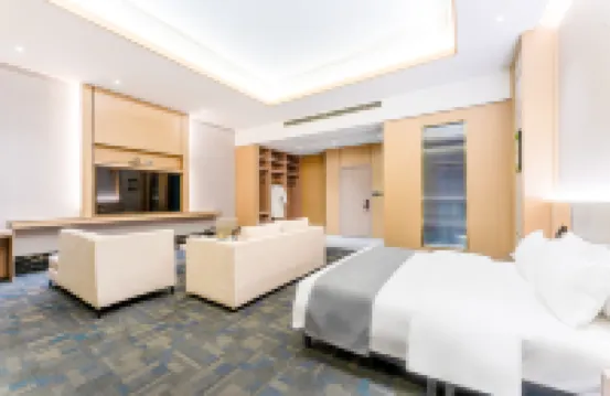 Yang Hotel HOTEL&BAR (Luoyang Wangcheng Park Branch)