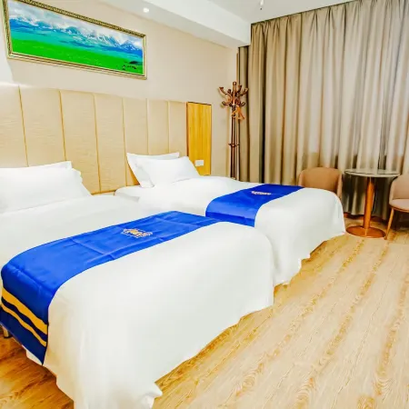 Super 8 Hotel (Hetian tuanjie  square)