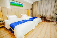 Super 8 Hotel (Hetian tuanjie  square)