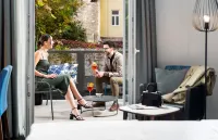 Three Corners Lifestyle Hotel Hotels in der Nähe von BKV Zrt.