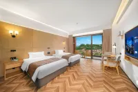 岷江東湖•老峨山居