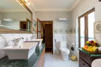 Baber Mahal Vilas - the Heritage Hotel - Balkoner