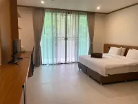 Tiger House River Kwai Hotels in Si Sawat