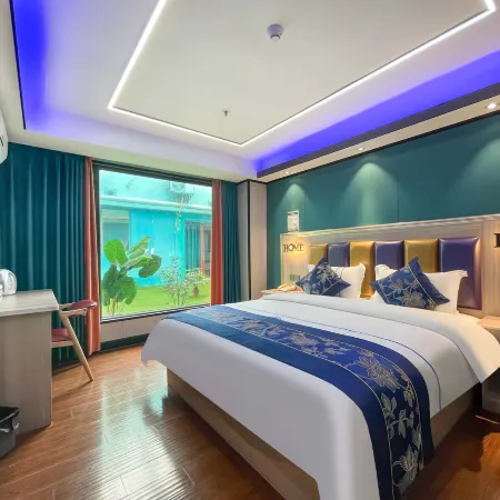 Baihua Boutique Themed Hotel