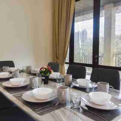 A Chic & Spacious 5BR Unit in Ampang, FREE Parking Rooms