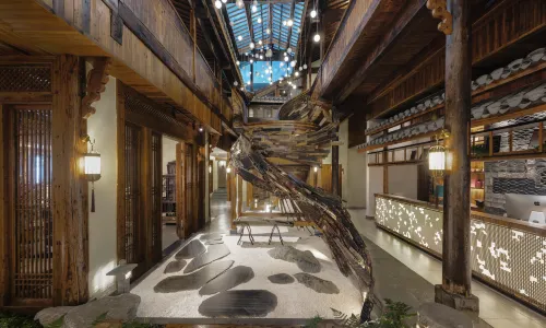 IMMERSING HuanChun Resort Hotel