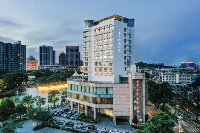 Hiyet Oriental Hotel（Xingzhong Square Huafa commercial store） Hotel dekat Zimaling Park