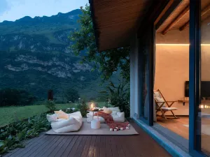 枕宿·枕山河峽谷野奢度假民宿