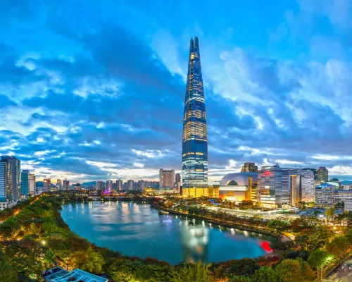 Signiel Seoul Hotels near Macheon Station