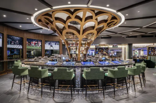 Harrah’s Las Vegas – A Caesars Rewards Destination Hotels in Las Vegas