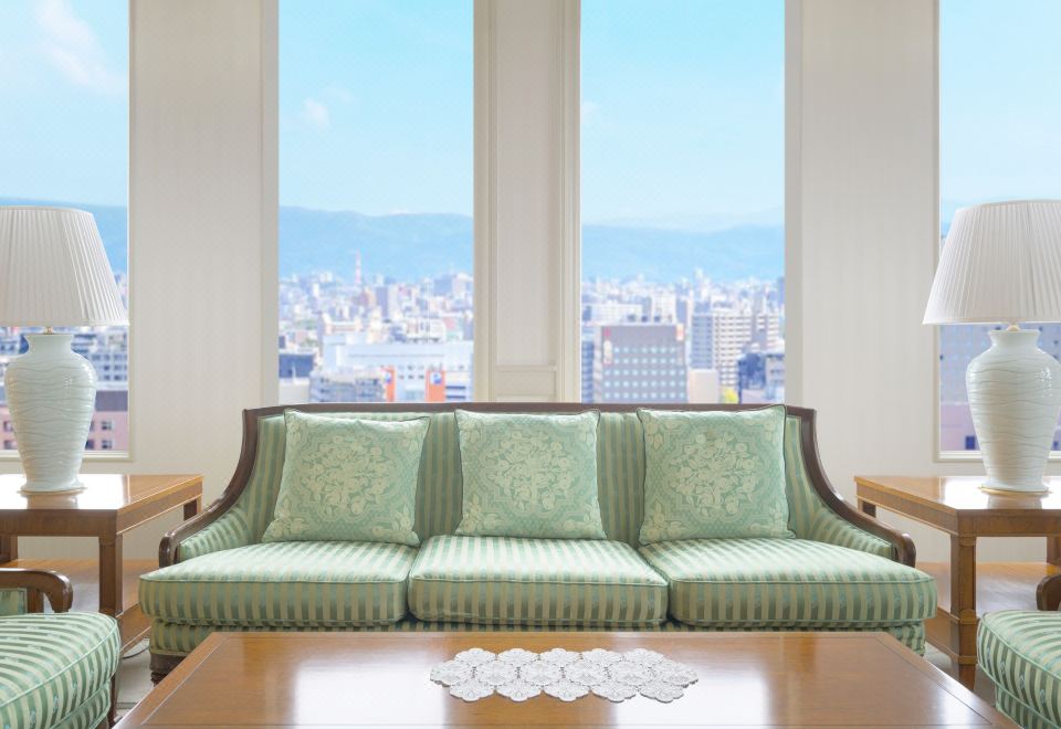 3. 구마모토 호텔 ..