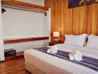 Mamutik Island Resort โรงแรมใกล้Sulug Island