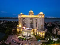 Auspicious Hotel Hotel a 