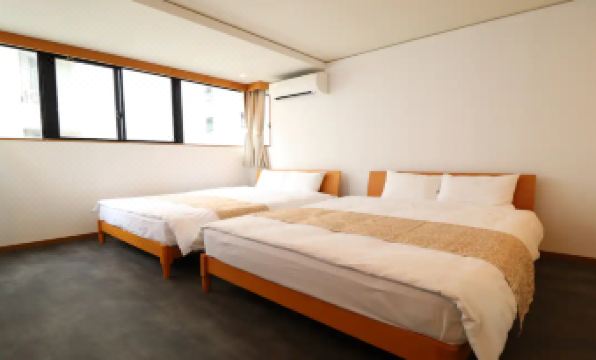 Crane Court KitaHorie